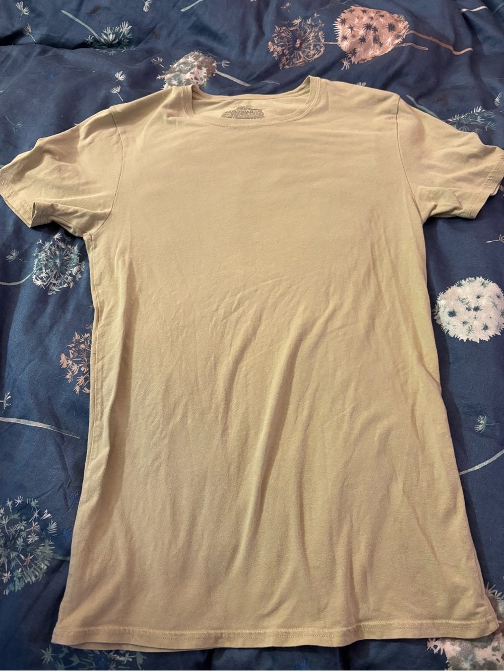 Hanes dark yellow tshirt